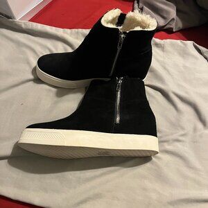 Steve Madden Women's Size 9.5 "Wanda" Black Suede Boots - new in box!